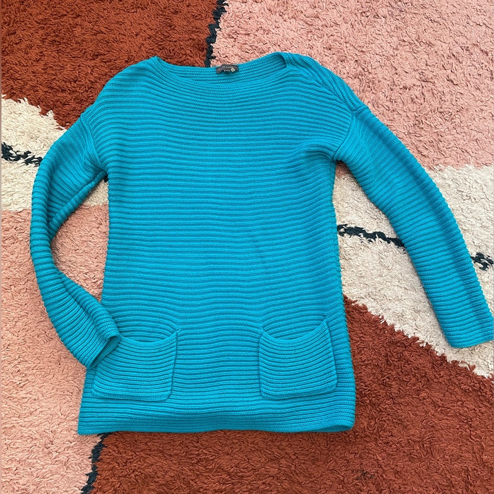 Vince Camuto Sweater